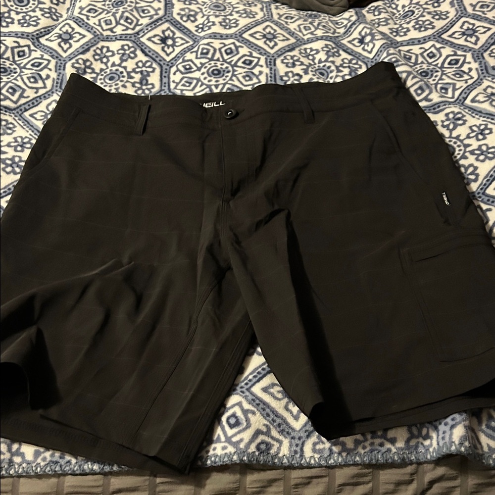 O'Neill Men's Black Cargo Shorts - Lightweight Utility